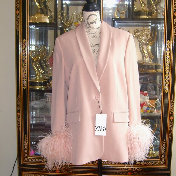 NWT ZARA PINK NUDE FEATHER BLAZER S - Picture 1 of 8